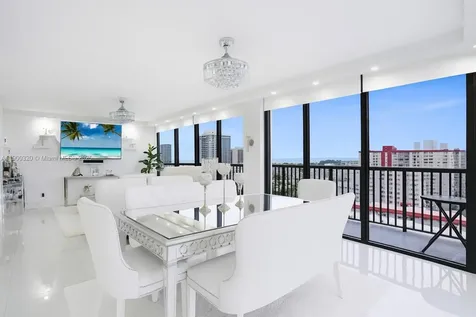 2017 S Ocean Drive Hallandale Beach FL 33009