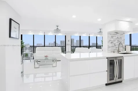 2017 S Ocean Drive Hallandale Beach FL 33009