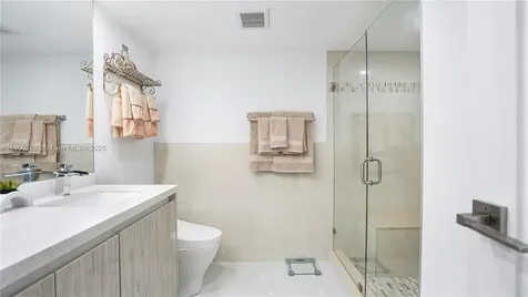 2017 S Ocean Drive Hallandale Beach FL 33009