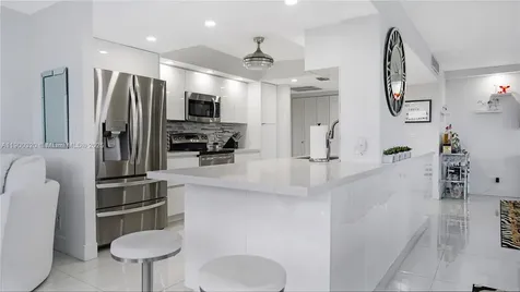 2017 S Ocean Drive Hallandale Beach FL 33009