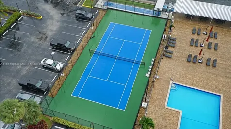 2017 S Ocean Drive Hallandale Beach FL 33009