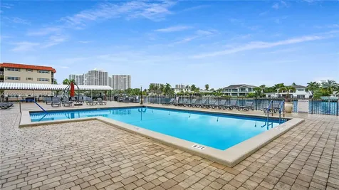 2017 S Ocean Drive Hallandale Beach FL 33009