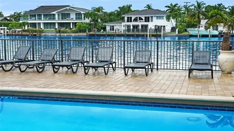 2017 S Ocean Drive Hallandale Beach FL 33009