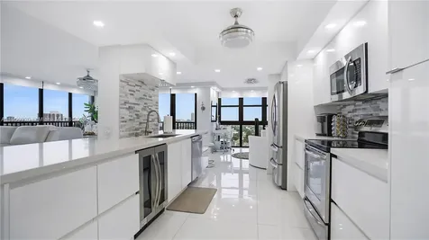 2017 S Ocean Drive Hallandale Beach FL 33009