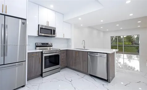 16697 Hemingway Drive Weston FL 33326
