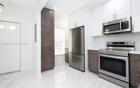 16697 Hemingway Drive Weston FL 33326