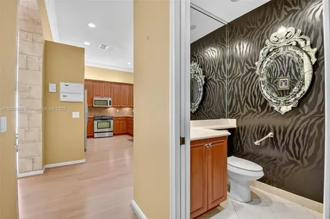 7915 Sundial Harbor Point Lake Worth FL 33467