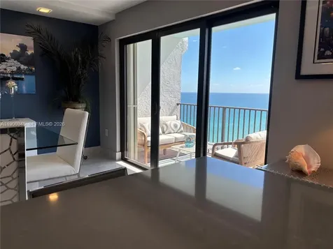 1201 S Ocean Drive Hollywood FL 33019