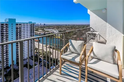1201 S Ocean Drive Hollywood FL 33019