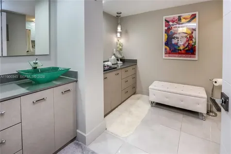 1201 S Ocean Drive Hollywood FL 33019