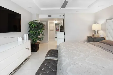 1201 S Ocean Drive Hollywood FL 33019