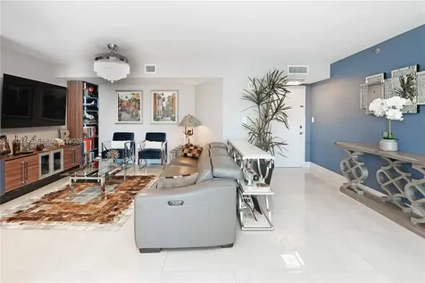 1201 S Ocean Drive Hollywood FL 33019