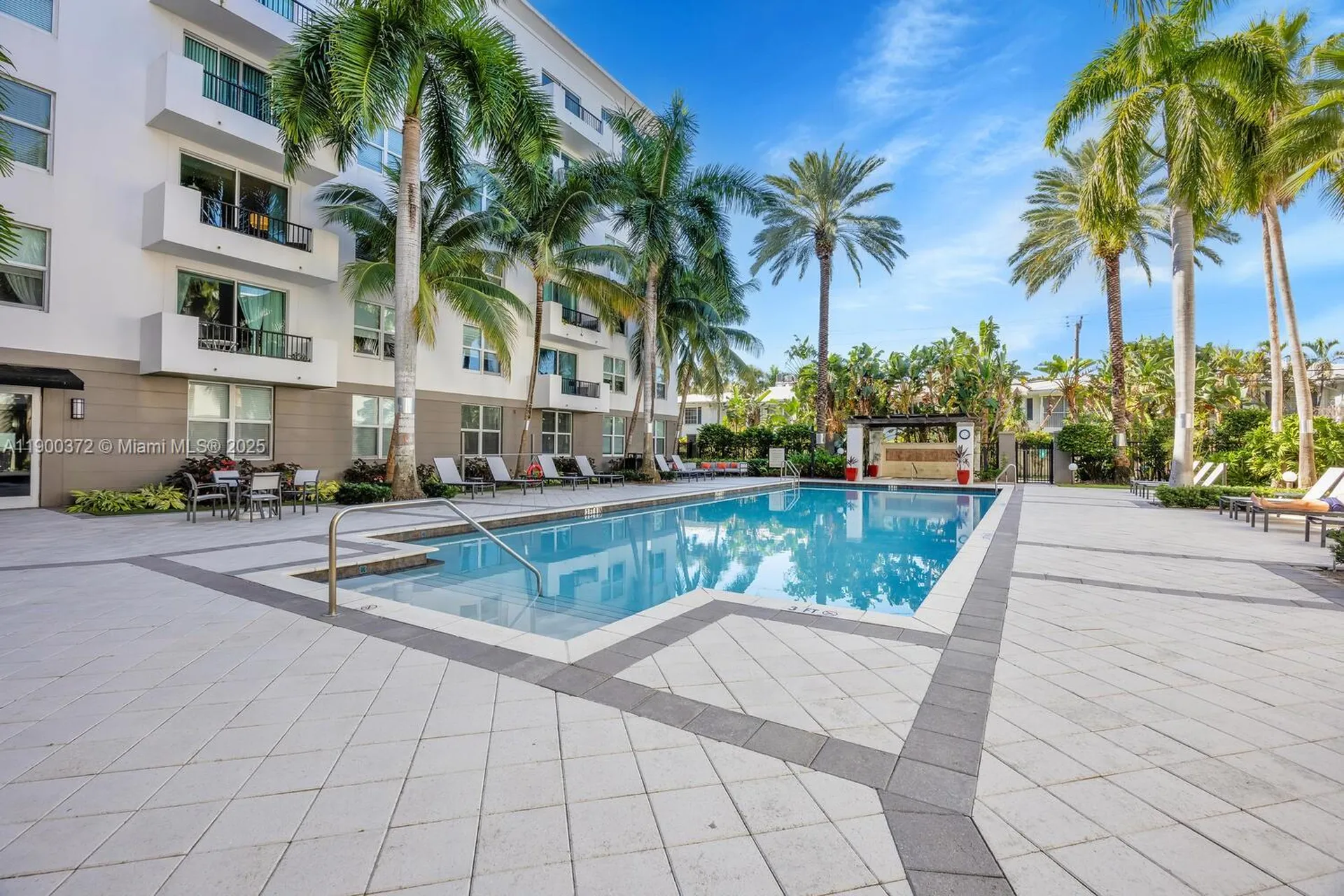 2421 NE 65th Street Fort Lauderdale FL 33308