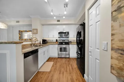 2421 NE 65th Street Fort Lauderdale FL 33308