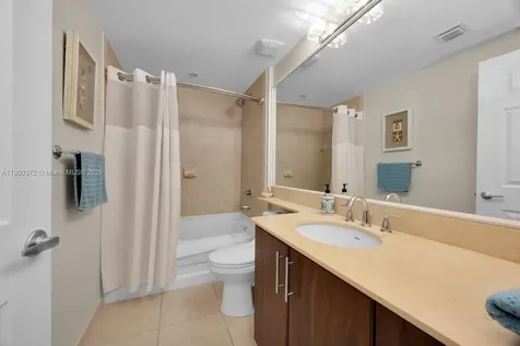 2421 NE 65th Street Fort Lauderdale FL 33308
