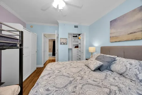 2421 NE 65th Street Fort Lauderdale FL 33308