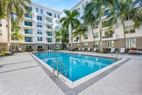 2421 NE 65th Street Fort Lauderdale FL 33308