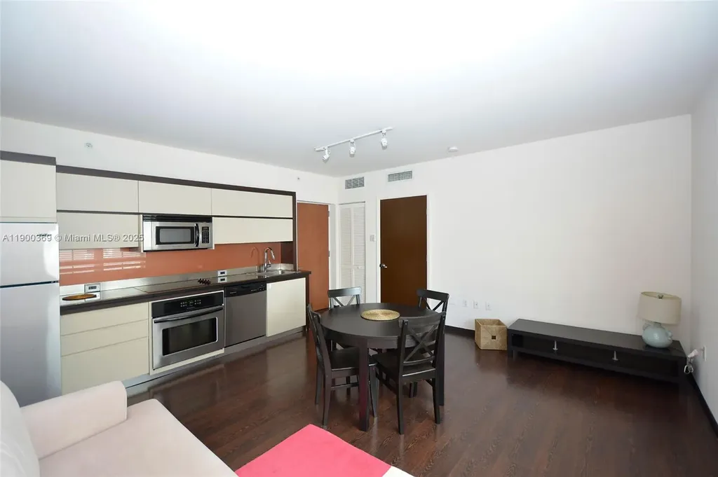 435 21st Street Miami Beach FL 33139