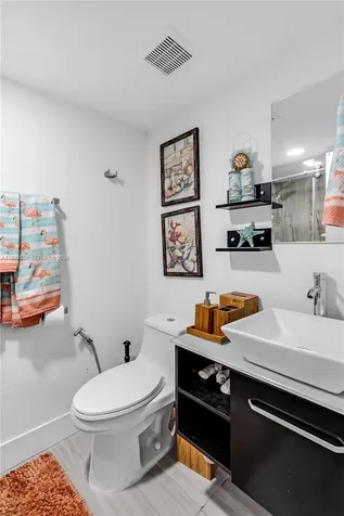 455 Paradise Isle Boulevard Hallandale Beach FL 33009