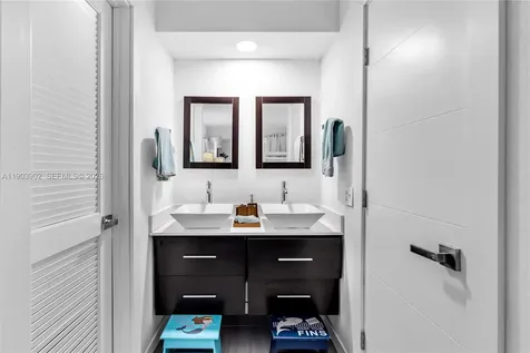 455 Paradise Isle Boulevard Hallandale Beach FL 33009