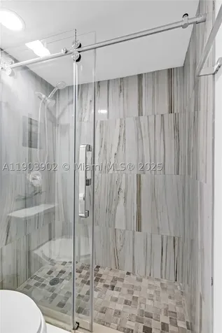 455 Paradise Isle Boulevard Hallandale Beach FL 33009