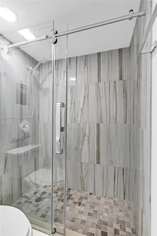 455 Paradise Isle Boulevard Hallandale Beach FL 33009