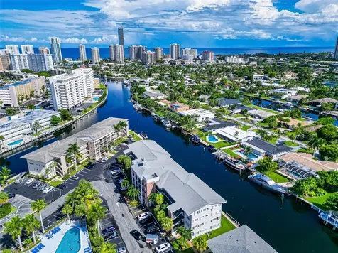 455 Paradise Isle Boulevard Hallandale Beach FL 33009