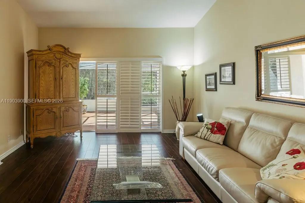 6050 Heliconia Road Delray Beach FL 33484