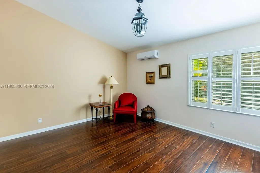 6050 Heliconia Road Delray Beach FL 33484