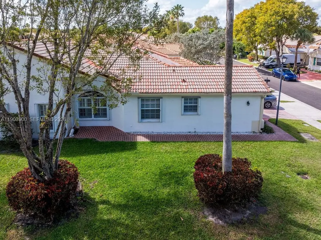 6050 Heliconia Road Delray Beach FL 33484