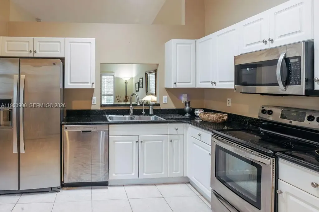 6050 Heliconia Road Delray Beach FL 33484