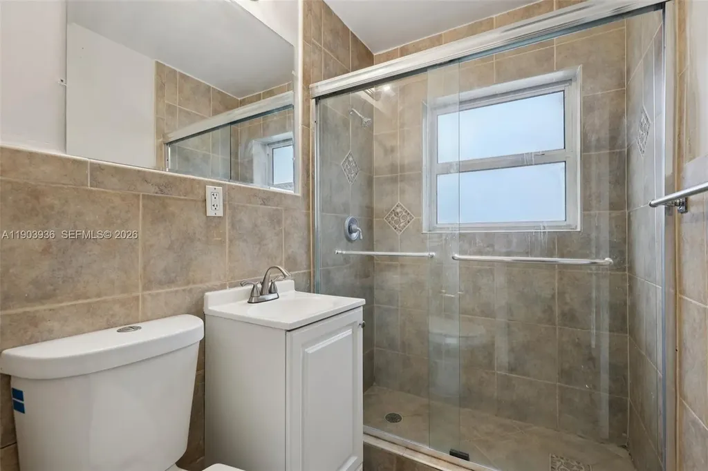 1213 NE 13th Street Fort Lauderdale FL 33304