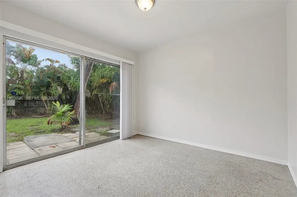 1213 NE 13th Street Fort Lauderdale FL 33304