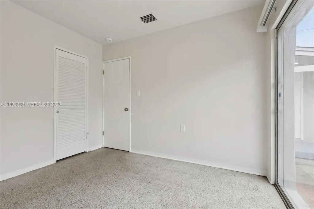 1213 NE 13th Street Fort Lauderdale FL 33304