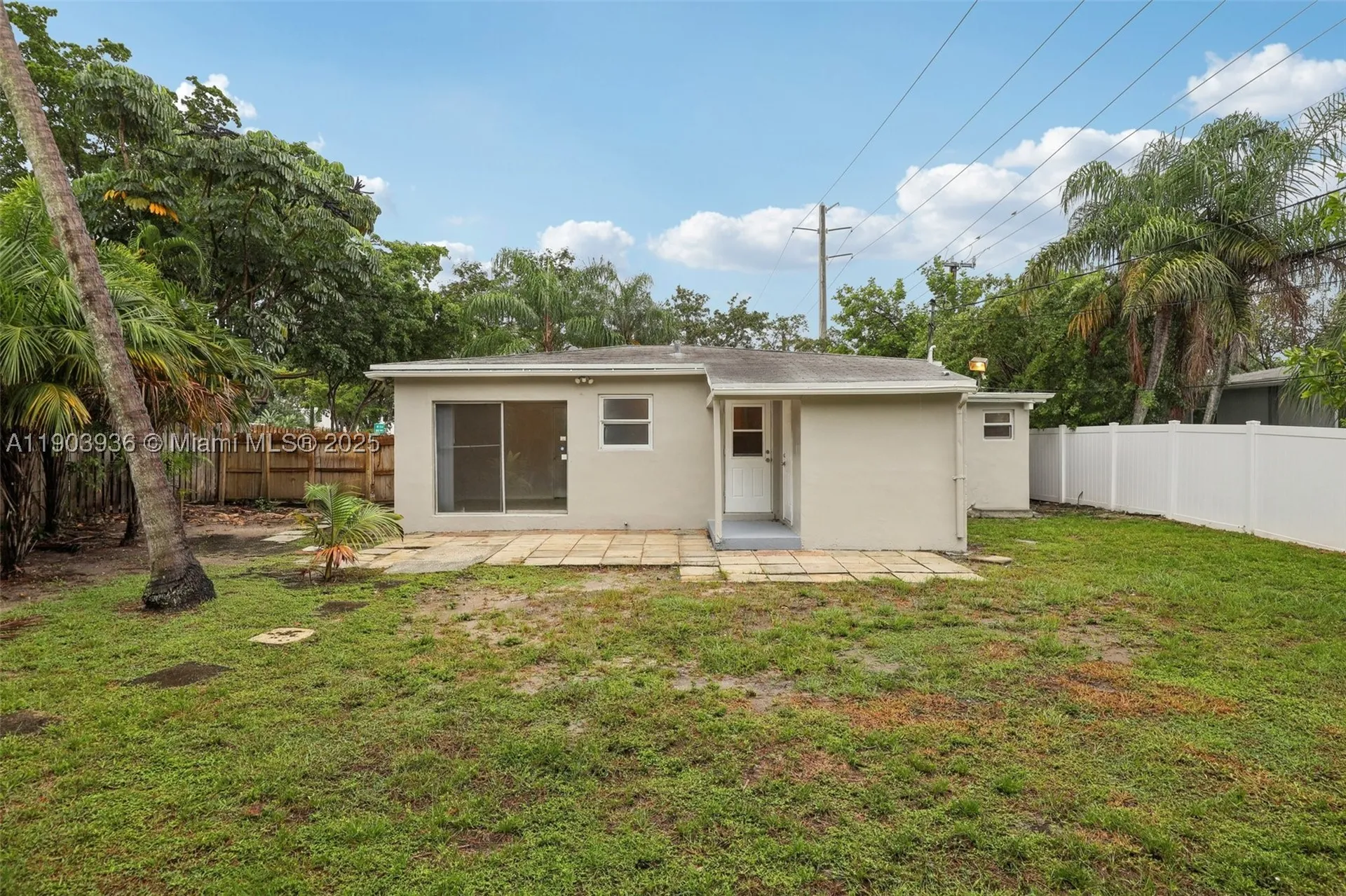 1213 NE 13th Street Fort Lauderdale FL 33304