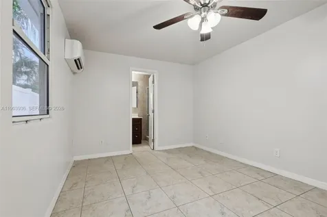 1213 NE 13th Street Fort Lauderdale FL 33304