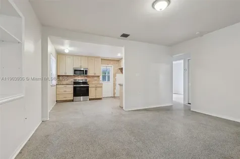 1213 NE 13th Street Fort Lauderdale FL 33304