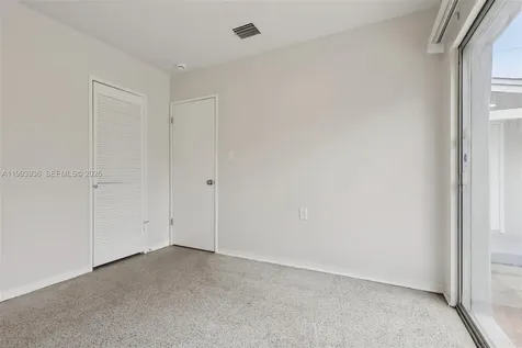 1213 NE 13th Street Fort Lauderdale FL 33304