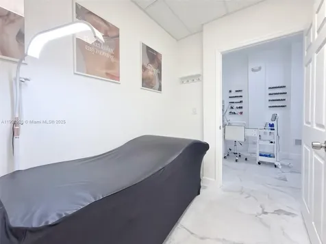 218 Commercial Boulevard # 108 Lauderdale By The Sea FL 33308
