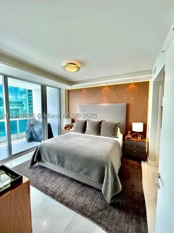 200 Biscayne Boulevard Way Miami FL 33131
