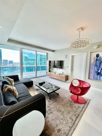 200 Biscayne Boulevard Way Miami FL 33131