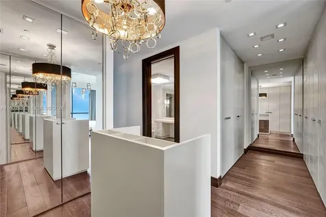 17749 Collins Sunny Isles Beach FL 33160