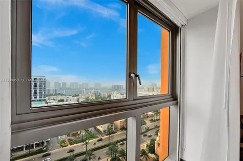 17749 Collins Sunny Isles Beach FL 33160