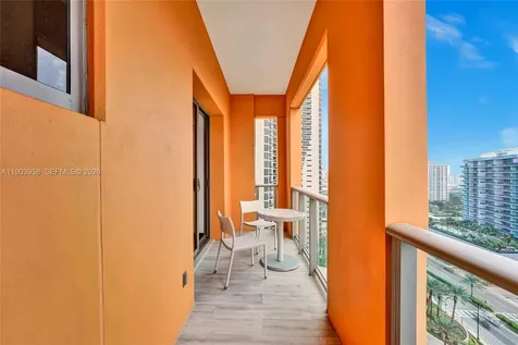 17749 Collins Sunny Isles Beach FL 33160