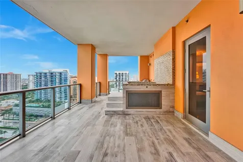 17749 Collins Sunny Isles Beach FL 33160