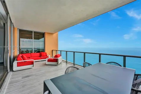 17749 Collins Sunny Isles Beach FL 33160
