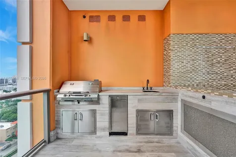 17749 Collins Sunny Isles Beach FL 33160