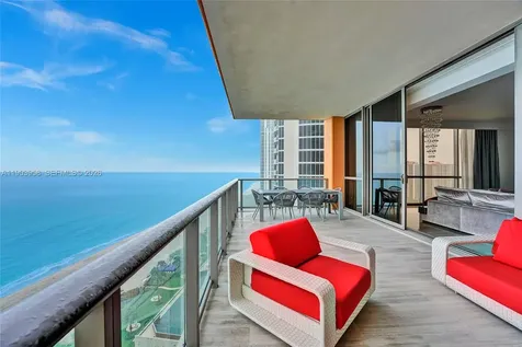 17749 Collins Sunny Isles Beach FL 33160