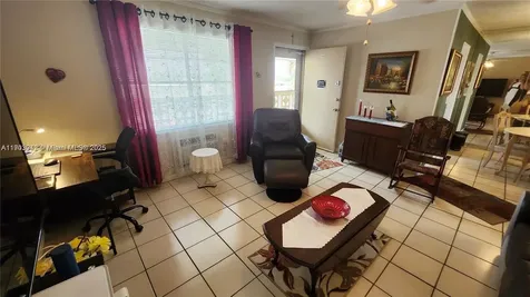 16901 NE 13th Avenue Miami FL 33162