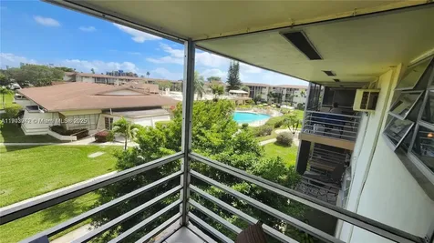 16901 NE 13th Avenue Miami FL 33162